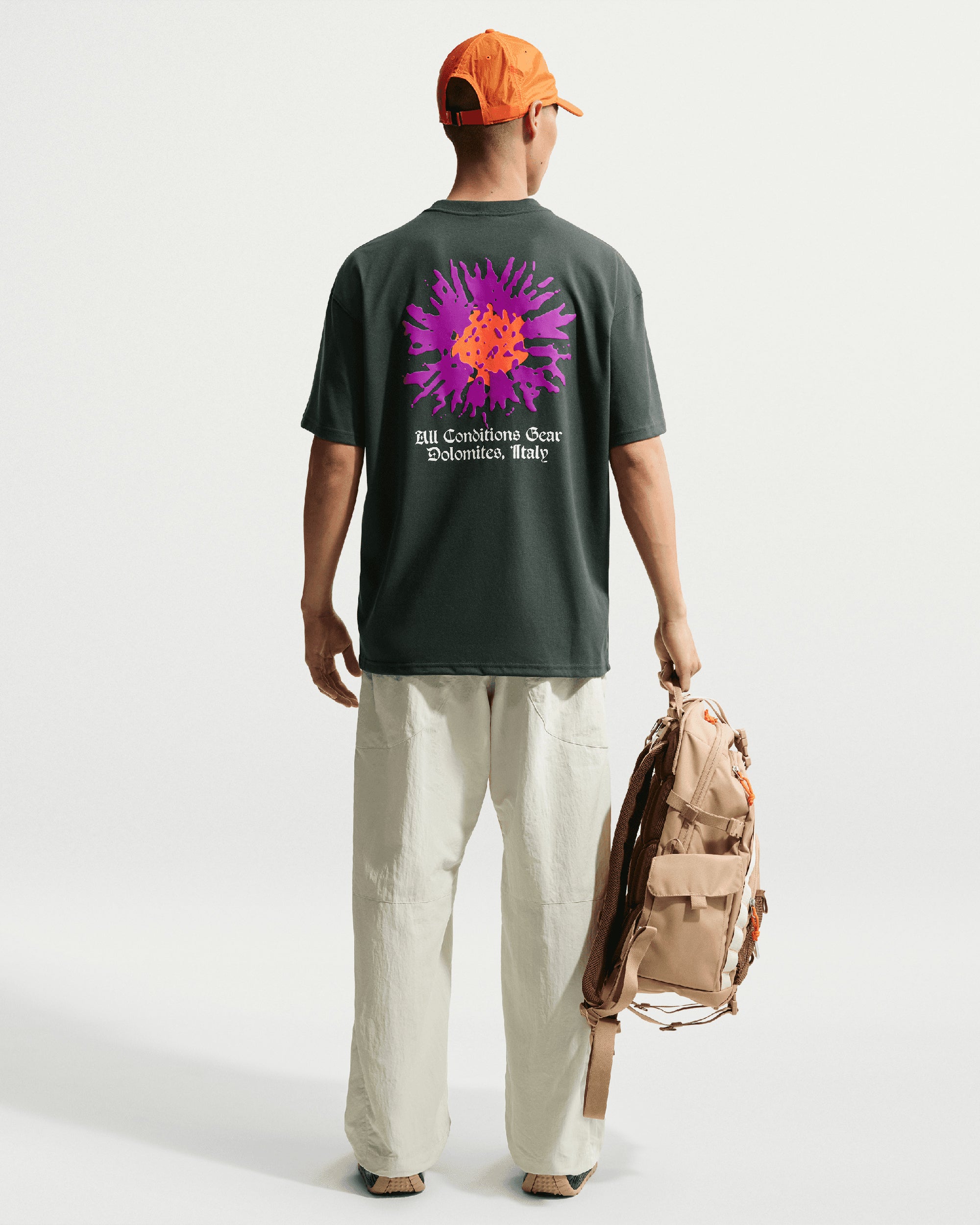 T-Shirts Nike ACG Dri-FIT "Camp Meadows" Graphic Relaxed Men's T-Shirt - IH1324-317
