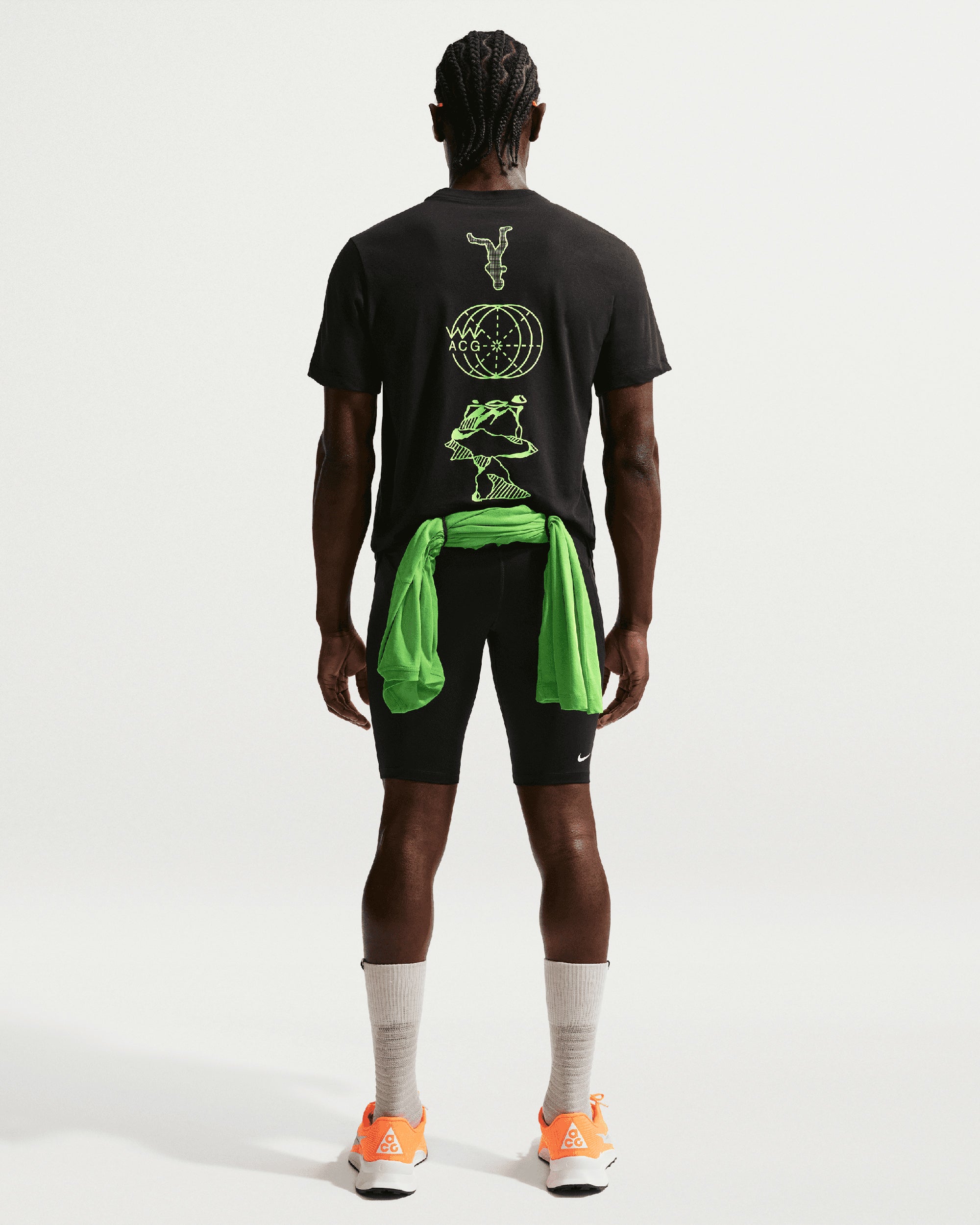 T-Shirts Nike ACG Dri-FIT Graphic Men's T-Shirt - IH4410-010